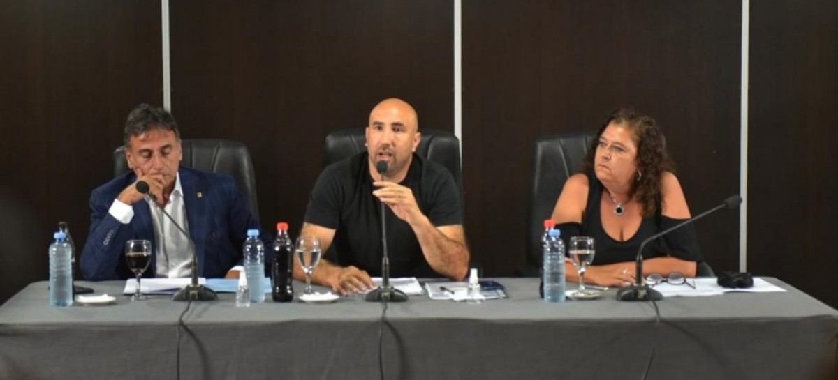 Diputados bonaerenses del Frente de Todos pidieron el juicio político contra Julio  Conte Grand