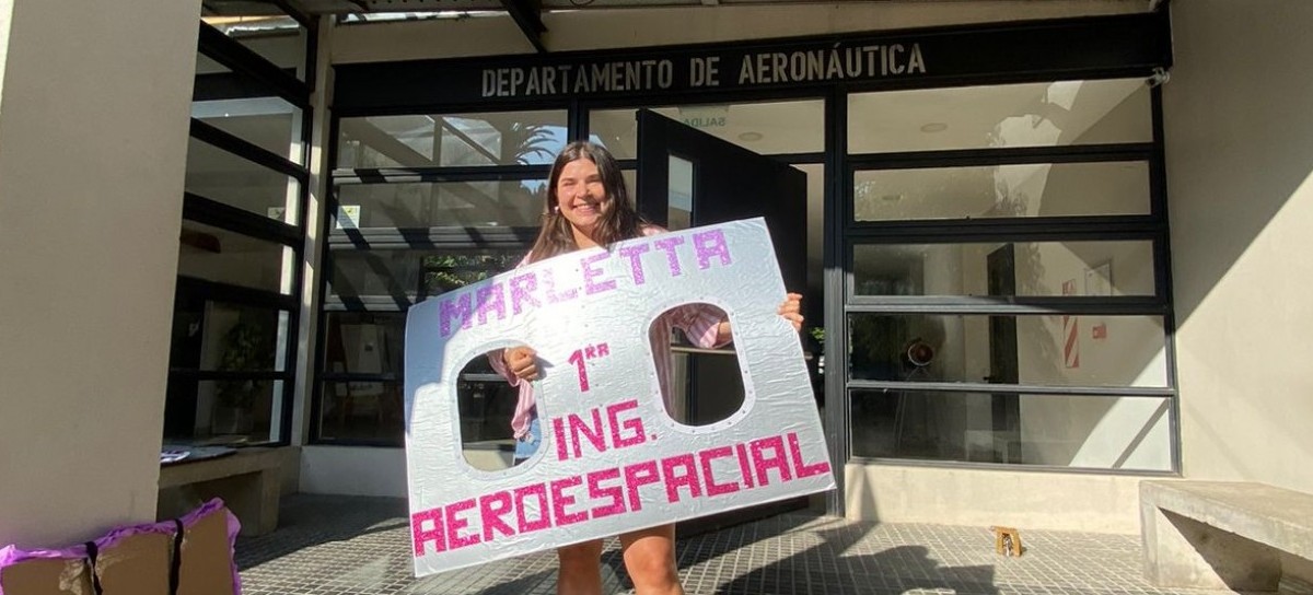 Se recibió en la Universidad Nacional de La Plata la primera ingeniera aeroespacial de la Argentina