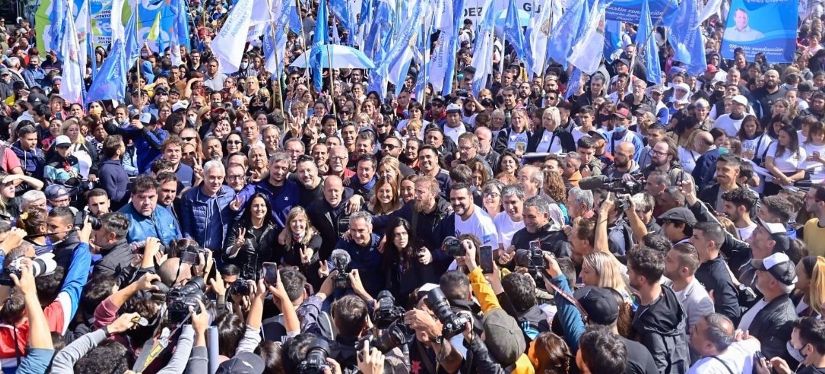 En la marcha por "Memoria, Verdad y Justicia", Máximo Kirchner mostró su poder de movilización