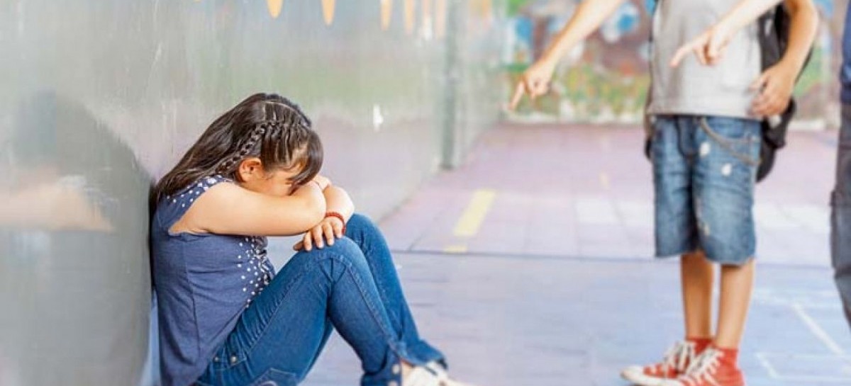 Denuncia penal en La Plata por bullying contra un alumno, sus padres y autoridades escolares