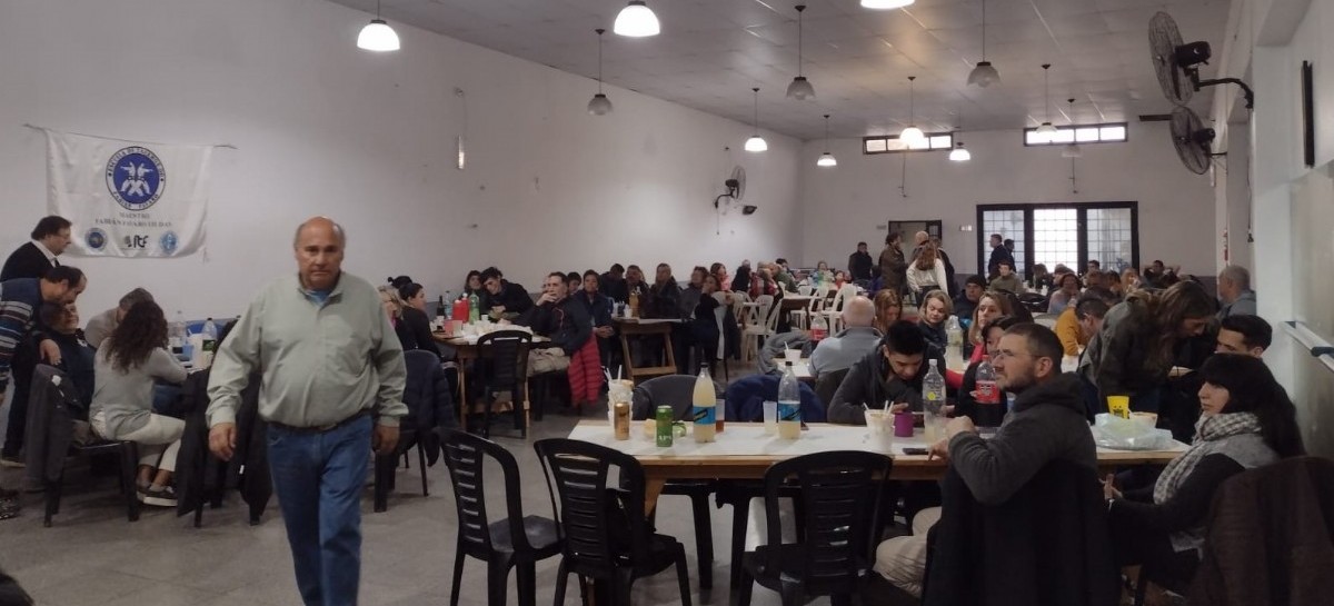 Un sector de JxC dice que hay que buscar el voto casa por casa en La Plata