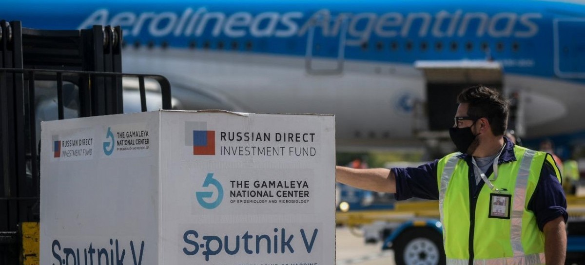 Coronavirus: Arribó el avión de Aerolíneas Argentinas con 330.000 dosis 1 de la vacuna Sputnik V
