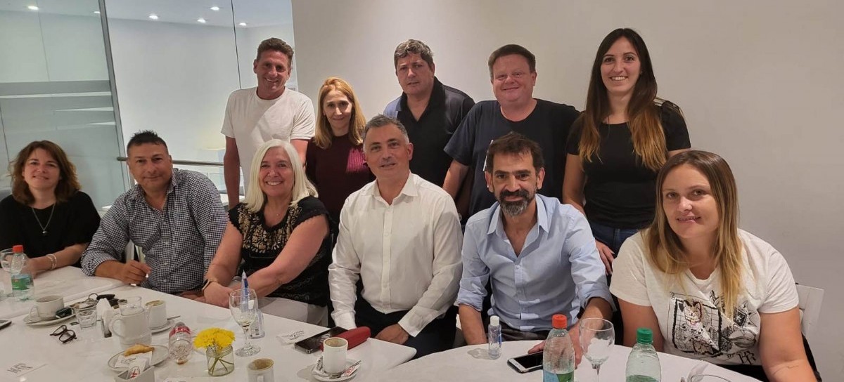 Referentes de Javier Milei en La Plata recibieron al coordinador en la provincia de Buenos Aires