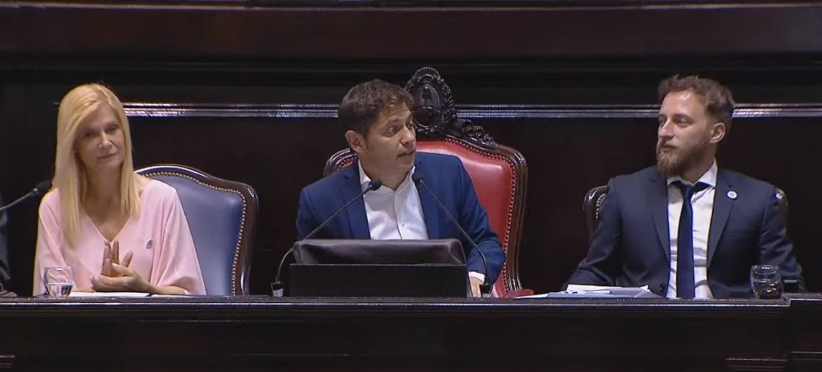Axel Kicillof: "Anunciamos la reestructuración de la deuda en consonancia con el Gobierno nacional"