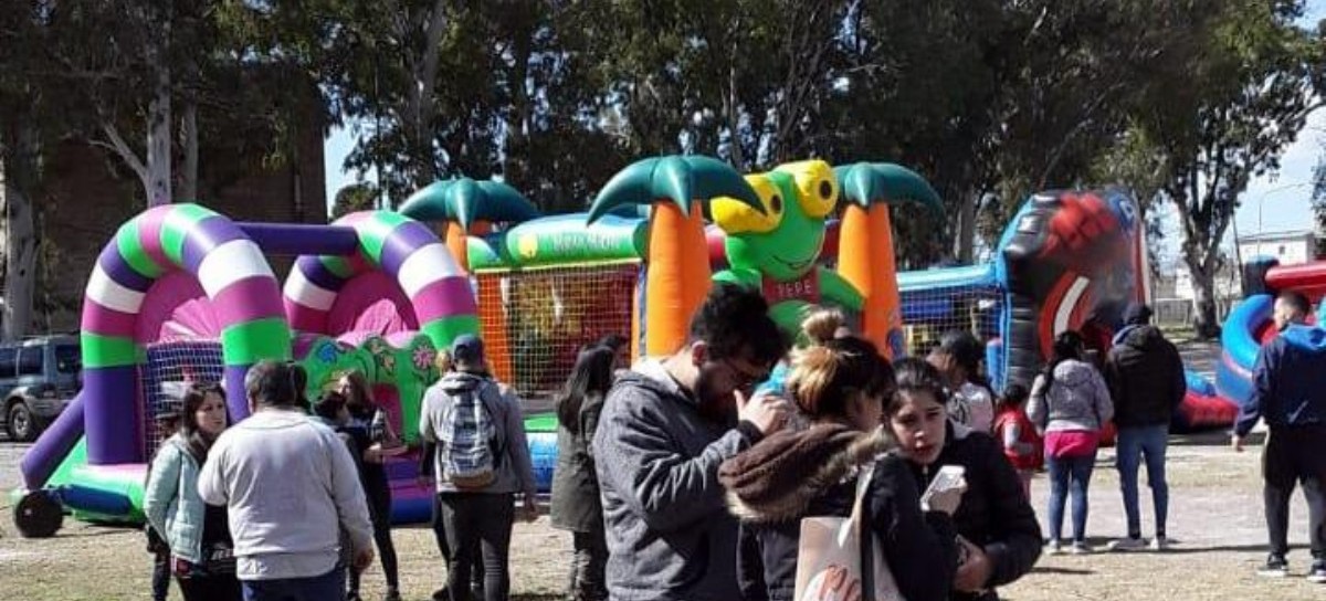 Niñas y niños de Berisso, homenajeados en su día, vivieron a pleno los festejos