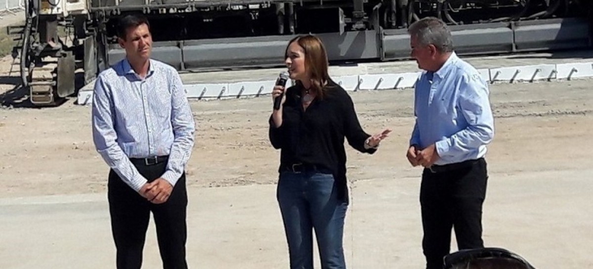 Vidal anunció un plan de obras viales y dijo que "la plata no se va más en corrupción"