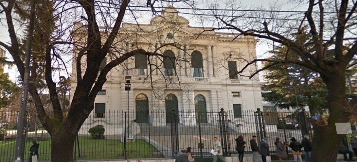 Comerciantes platenses, indignados con el Banco Provincia y los privados: "No bancan nada", dicen