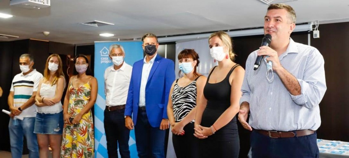 Programa Federal Casa Propia: más familias de La Plata y Berisso lograron acceder a sus viviendas