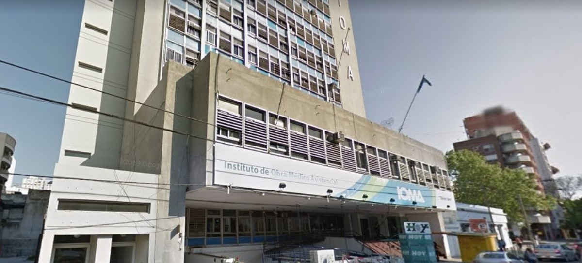 Afiliados autoconvocados marcharán a la sede de la obra social IOMA por una "mejor cobertura"