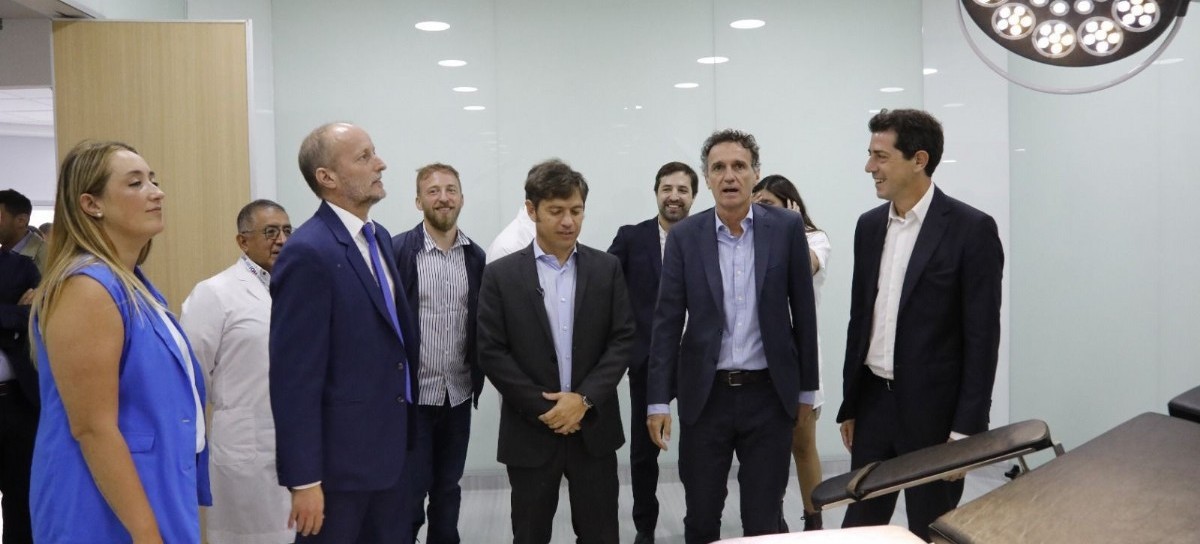 Todos: Kicillof, Máximo, Insaurralde, De Pedro y Katopodis en una inauguración en Lomas de Zamora