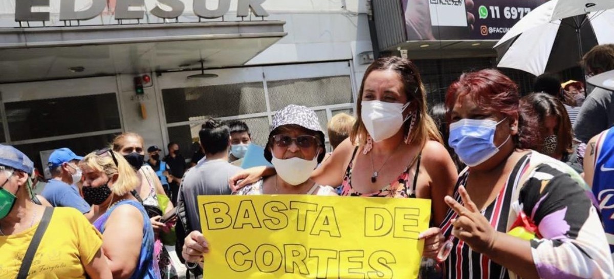 Una intendenta interina encabezó las protestas contra Edesur por los cortes de luz