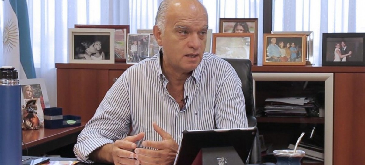 Lanús: el intendente Grindetti destina más presupuesto a una pantalla móvil que al oxígeno medicinal