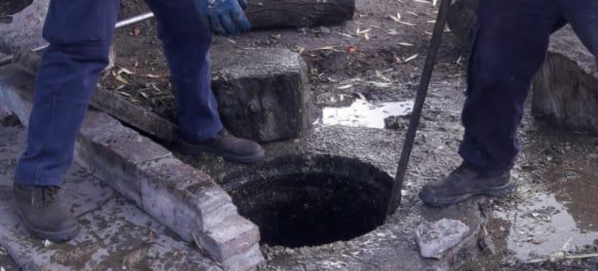 Siguen los boicots hidráulicos en La Plata: ahora, los descubrieron técnicos de Aguas Bonaerenses