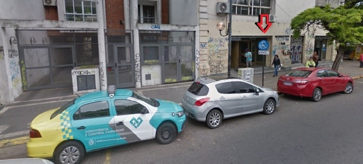 La Plata: trampas con fin recaudatorio en supuestos "estacionamientos reservados"