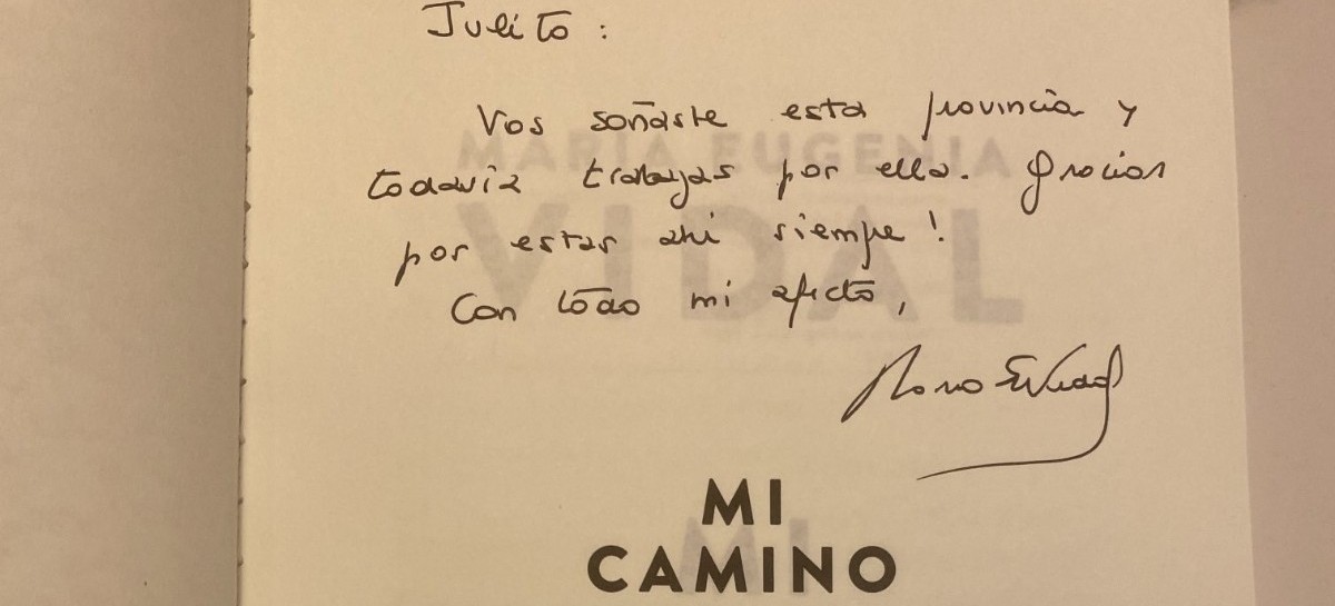 "Julito" Garro, la dedicatoria de Vidal que levantó polvareda en las redes sociales