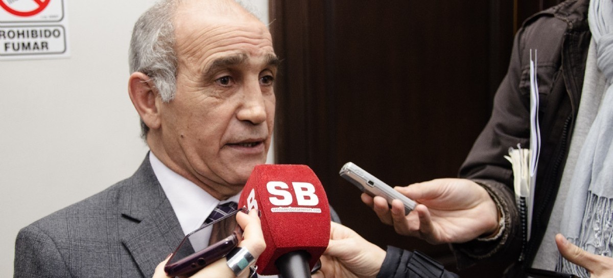 Mientras negocia la fórmula con Vidal, al vice Daniel Salvador no le quedó otra que criticar a Macri
