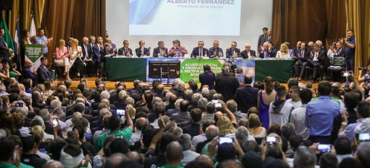 El Gobierno lanzó, con presencia del presidente Fernández, el Acuerdo Social y Productivo automotriz