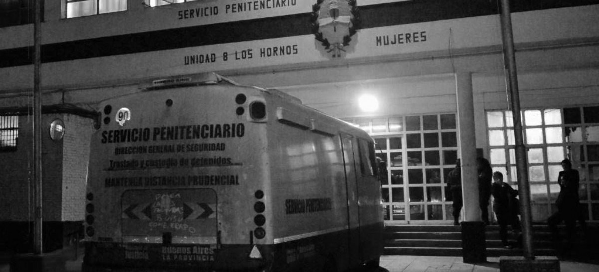 Cárcel de mujeres de Los Hornos: hubo un intento de motín por el suicidio de una presa