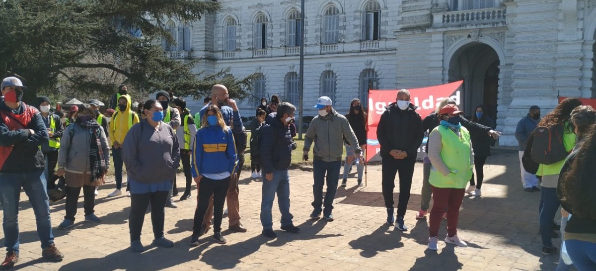 La Plata: cooperativistas cobran $ 7.250 y reclaman el pago de un bono de emergencia de $ 5.000