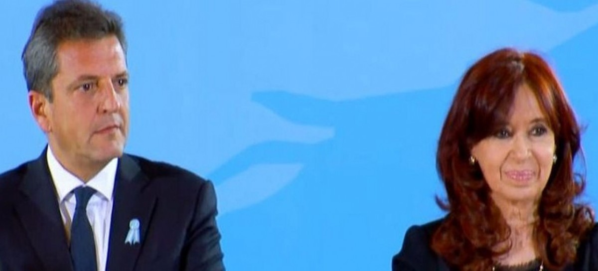 Cristina Fernández de Kirchner y Sergio Massa dicen que no hay aumento a legisladoras y legisladores