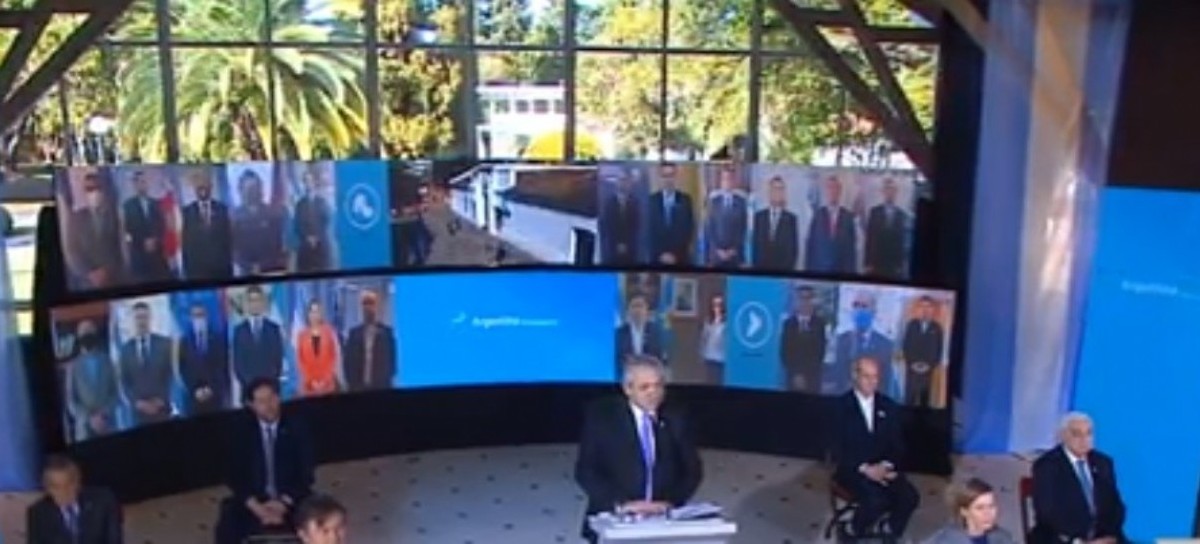 Preferencias de Alberto en la presentación de gobernadoras y gobernadores y homenaje a Mercedes Sosa