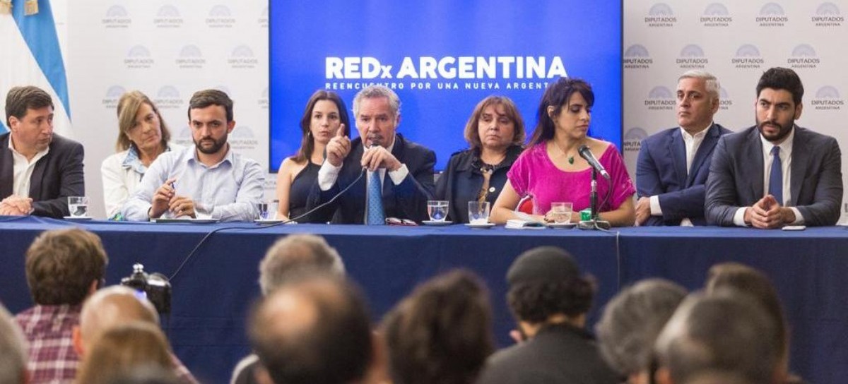 Felipe Solá, Victoria Donda, Facundo Moyano y Daniel Arroyo, las nuevas figuras de "Red x Argentina"