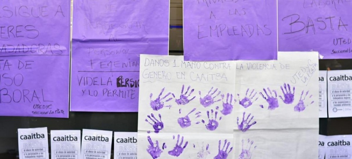 Denuncian maltratos en una Caja de Previsión: "Hasta revisan nuestros teléfonos celulares", dicen