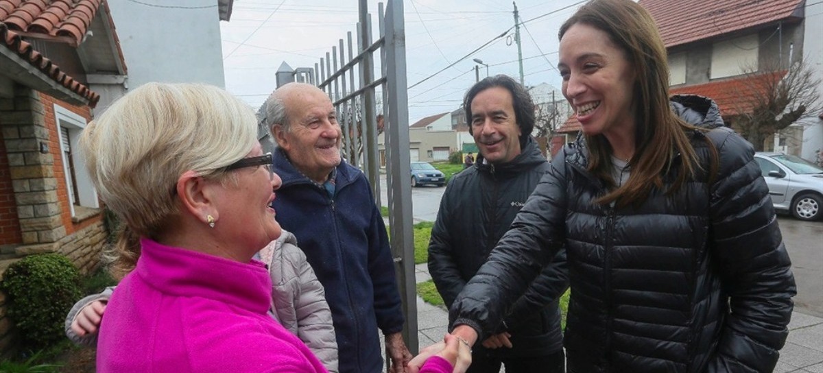 La gobernadora Vidal "timbreó" en Mar del Plata y reconoció que la gente "no la está pasando bien"