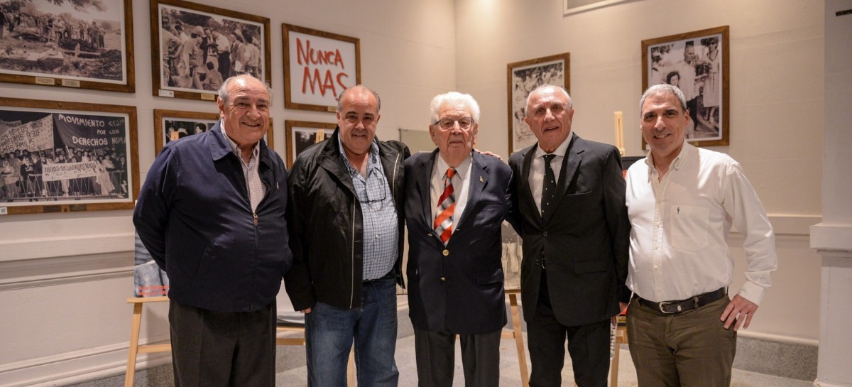 Miguel Ignomiriello, gran formador de jugadores en La Plata, Personalidad Destacada bonaerense
