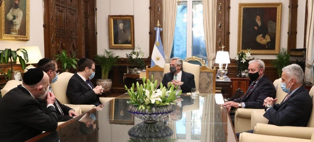 El presidente Fernández recibió a las máximas autoridades de la AMIA