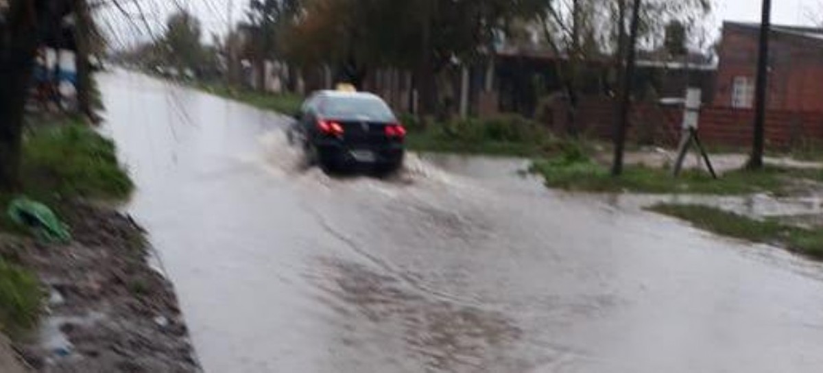 Algunas calles de Berisso se convirtieron en verdaderos ríos