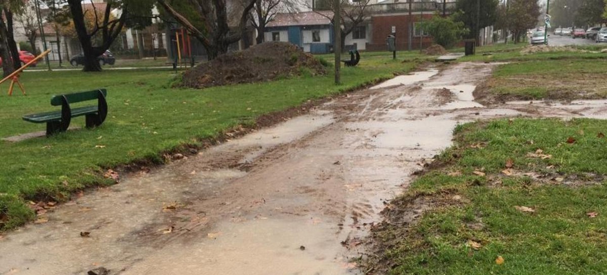 La Plata: el municipio reconoce que las obras que se ven inundadas "están hechas para los vecinos"