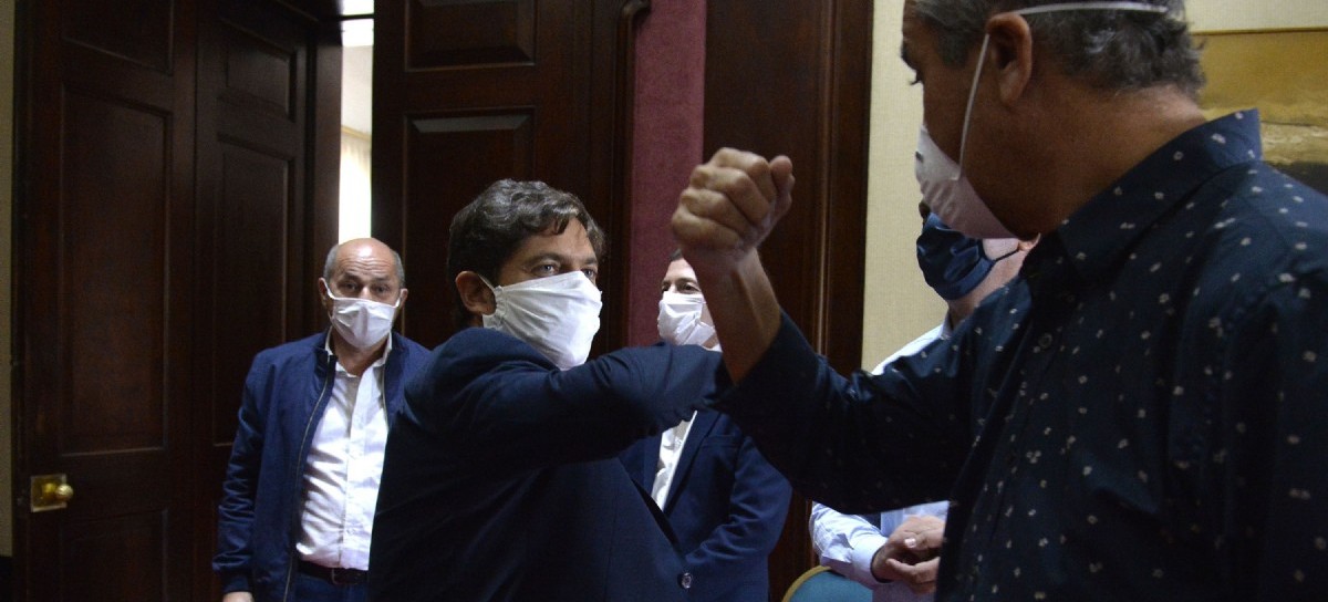 Kicillof recibió a intendentes para ajustar detalles de la "cuarentena administrada"
