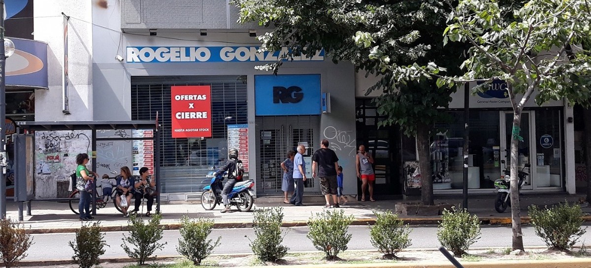 La Plata, como otras ciudades, se está quedando sin "historia comercial"