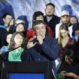 Los kirchneristas tuvieron su "encuentro militante" en Ensenada: Máximo Kirchner fue el único orador