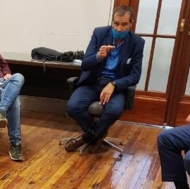 Comerciantes y empresarios de La Plata, acompañados por diputados, pidieron ayuda al Banco Nación