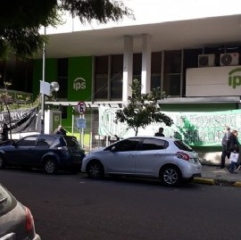 Los colegios privados deberán regularizar deudas previsionales mediante débito automático/directo