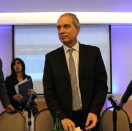 Julio Alak ex intendente de La Plata y ex ministro de Cristina Kirchner, de vuelta en la sede del PJ