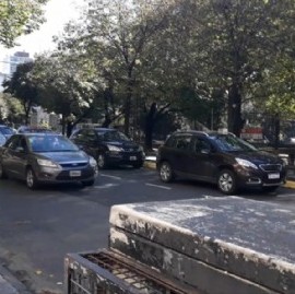 "Yo te avisé": el gobierno municipal de La Plata abandonó la cuarentena y sigue sin reaccionar