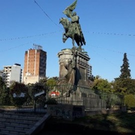 Los Masones de La Plata y el Club Universitario, los únicos que se acordaron de San Martín