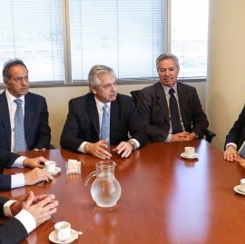 Fernández presentó ante diputados de Brasil a Solá como canciller y a Scioli embajador en dicho país