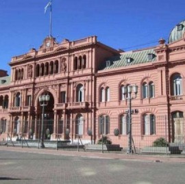 Crean un programa para capacitar funcionarios y sumar profesionales al Estado