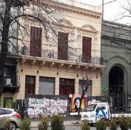 Edificio Sandra Ayala Gamboa QUE NO FUE: apenas queda un retrato y el duro recuerdo de su femicidio