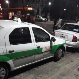 Taxistas de La Plata ajustan sus relojes: aumentan la bajada de bandera y las fichas por tramos