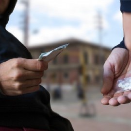 La Plata: dos de cada tres jóvenes afirman haber tenido contacto con el mundo de las drogas
