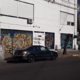 La Plata: vandalizaron durante horas un edificio municipal, señal de que las cámaras están de adorno