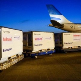 Llegaron más vacunas: esta vez, con el primero de 10 vuelos a China con 768 mil dosis de Sinopharm