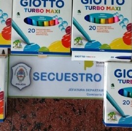 La Plata: detuvieron en el barrio El Mondongo a un peruano que robó pinturitas
