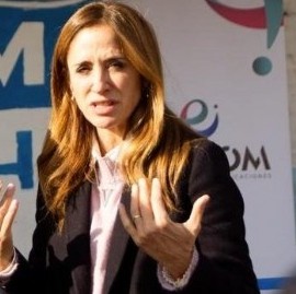 Un veterano de la Guerra de Malvinas mandó a "garchar" a la diputada nacional Victoria Tolosa Paz