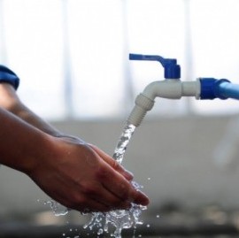 Es imperioso un giro de 180° en el servicio de agua y saneamiento bonaerense